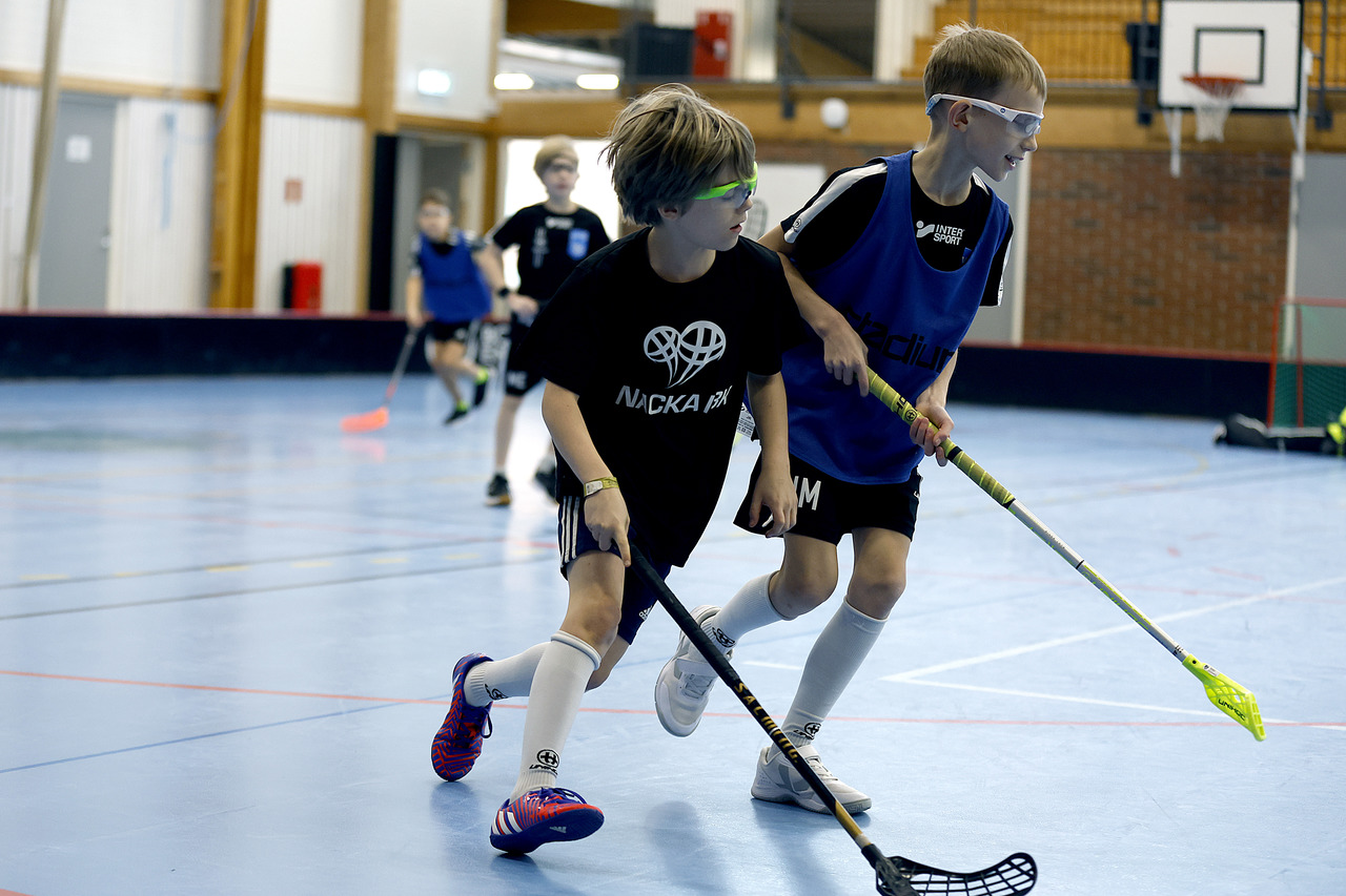 16C16cc724a08dd0f5c64c38c9e3d12be06cea2d31543989fbeb5f0ee3959041 L