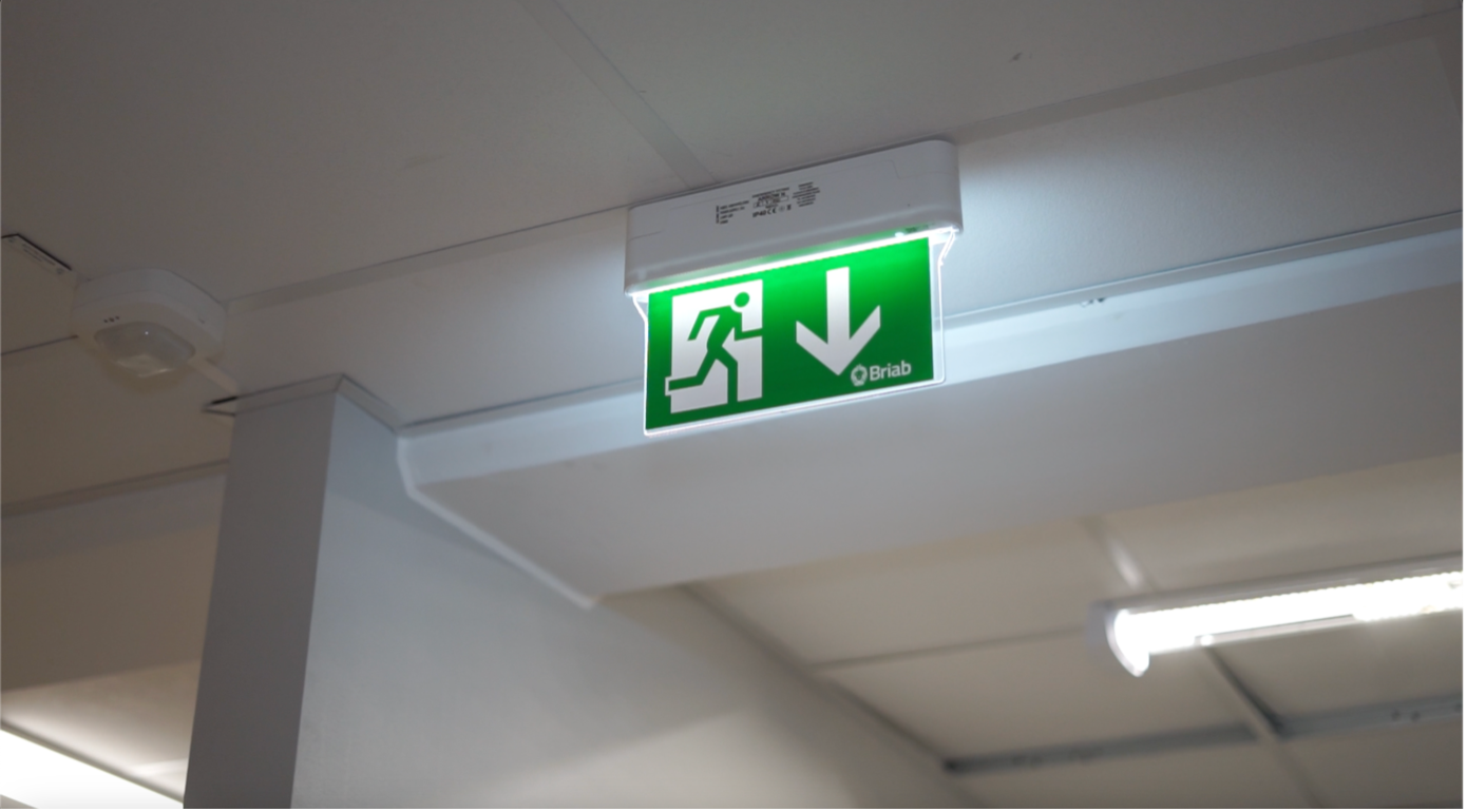 Upplysta säkerhetsskyltar - 