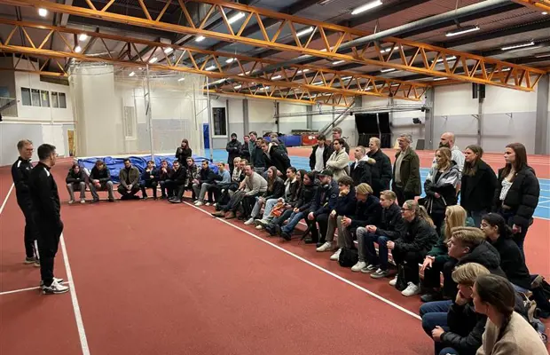 266Bd2a8 Ed7d 42E6 9Db2 F46cb1806a0f (1)