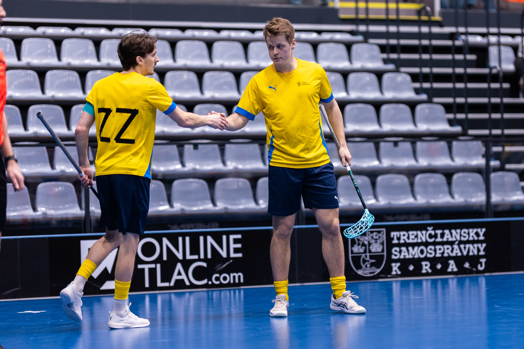 55079898173 372D945f8e K