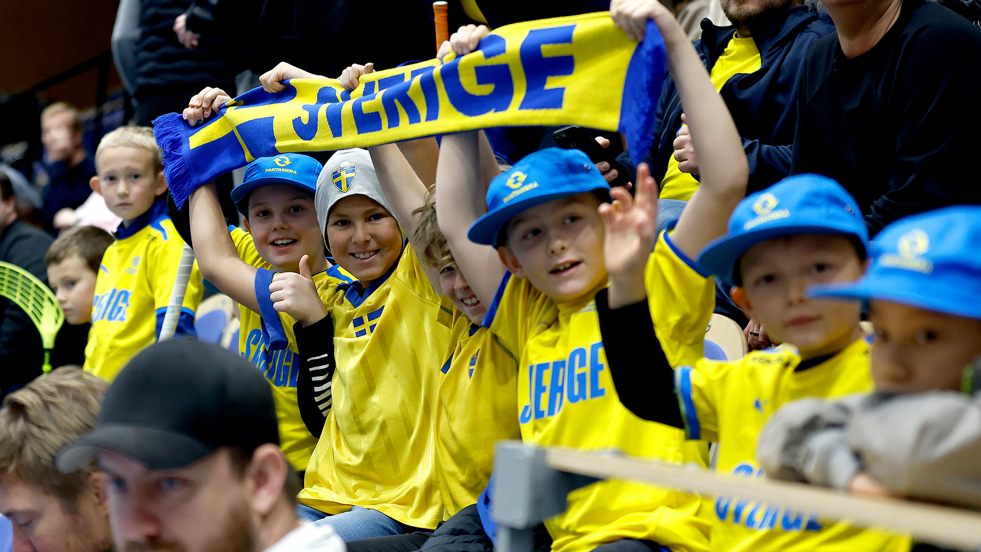 Barn hejaklack Sverige