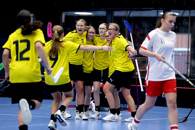 54384350328 Cd9cc3c498 W